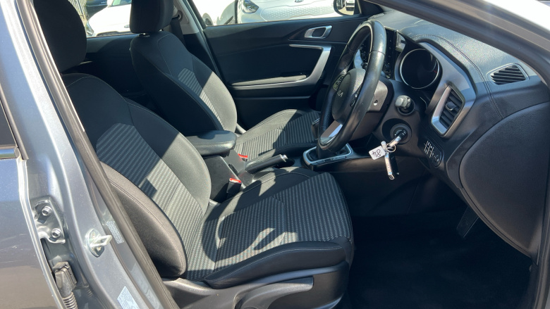 Kia Xceed 1.0T GDi ISG 2 5dr Petrol Hatchback